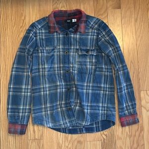 Distressed checkered flannel with pockets